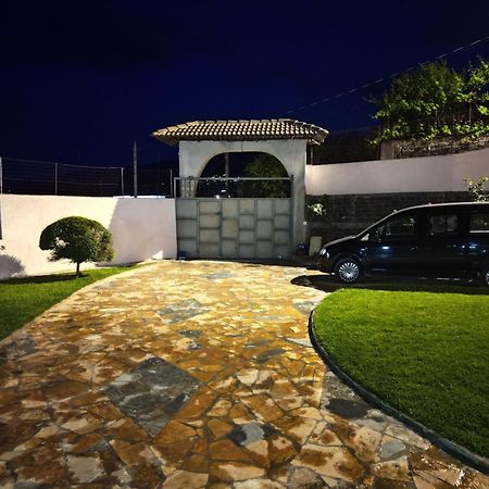 Shena Guest House ジロカストラ エクステリア 写真
